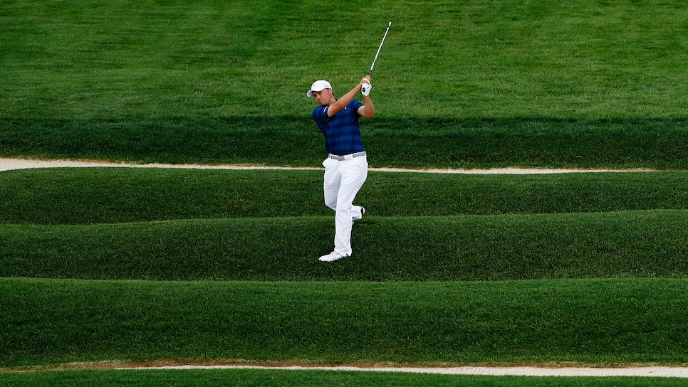 Jordan-Spieth-Church-Pews.jpg