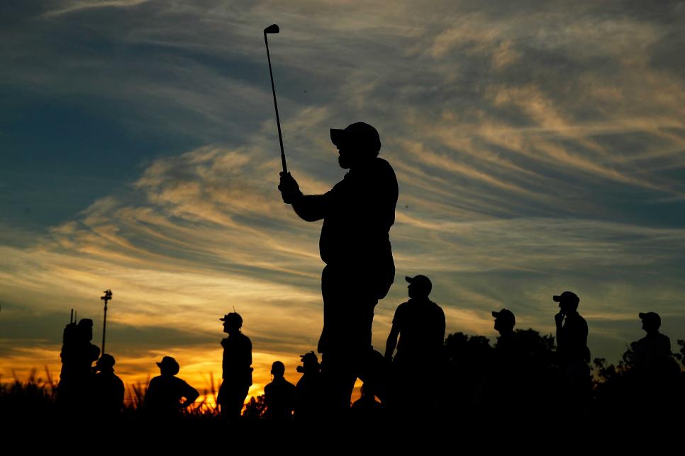 shane-lowry-us-open-saturday-sunset-driving-14th-hole.jpg