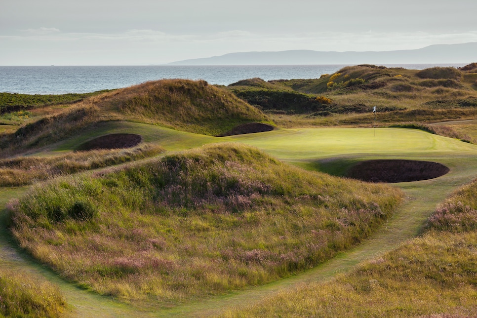 Royal-Troon-Golf-Club-par-3-8th-hole.jpg