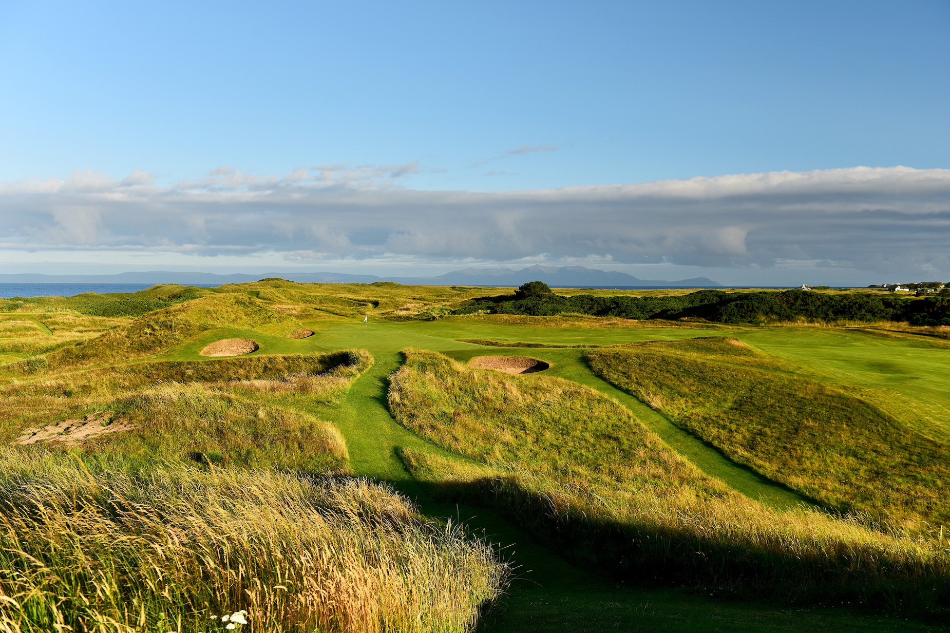 Watch Rory McIlroy make a 9 at Royal Troon's Postage Stamp This is