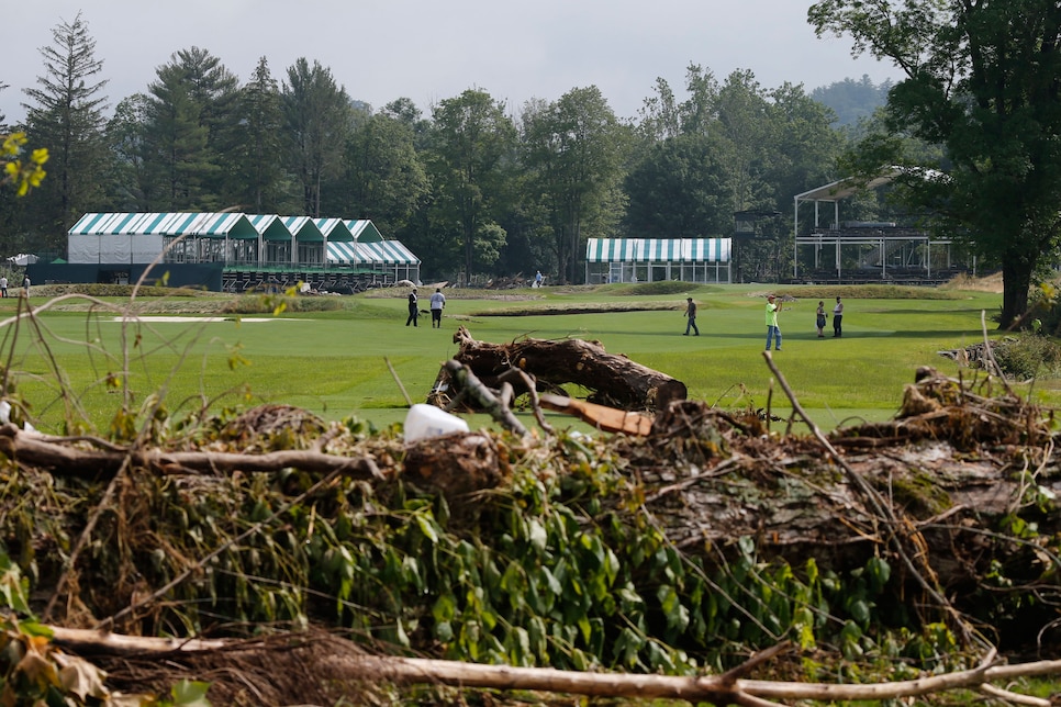 old-white-tpc-greenbrier-course-damage-17th-hole-flooding-2016.jpg