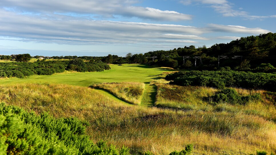 11-The-Railway-Troon-Old-Course-hole-11.jpg