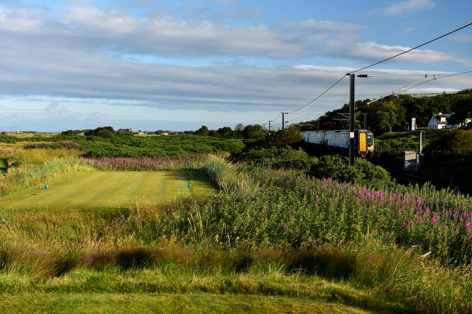 Troon11thtee.jpg