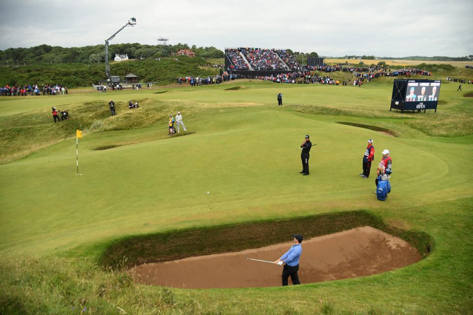 royal-troon-coffin-bunker-eighth-hole-postage-stamp-rory-mcilroy.jpg