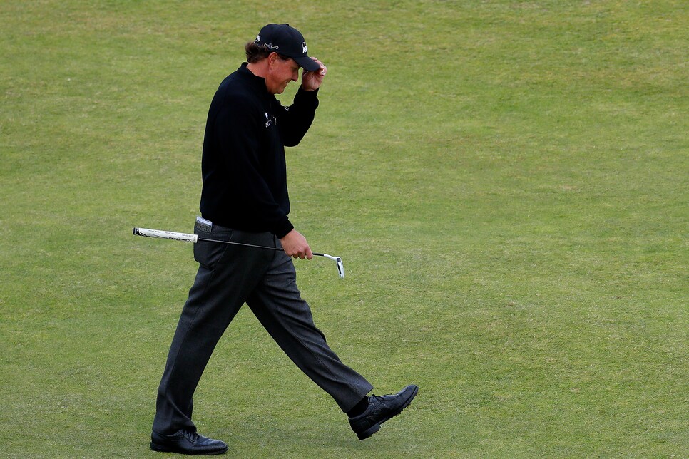 Phil-MIckelson-Troon-Sunday.jpg