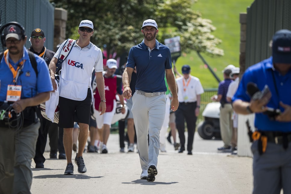 dustin-johnson-us-open-2016-walking-bridge.jpg