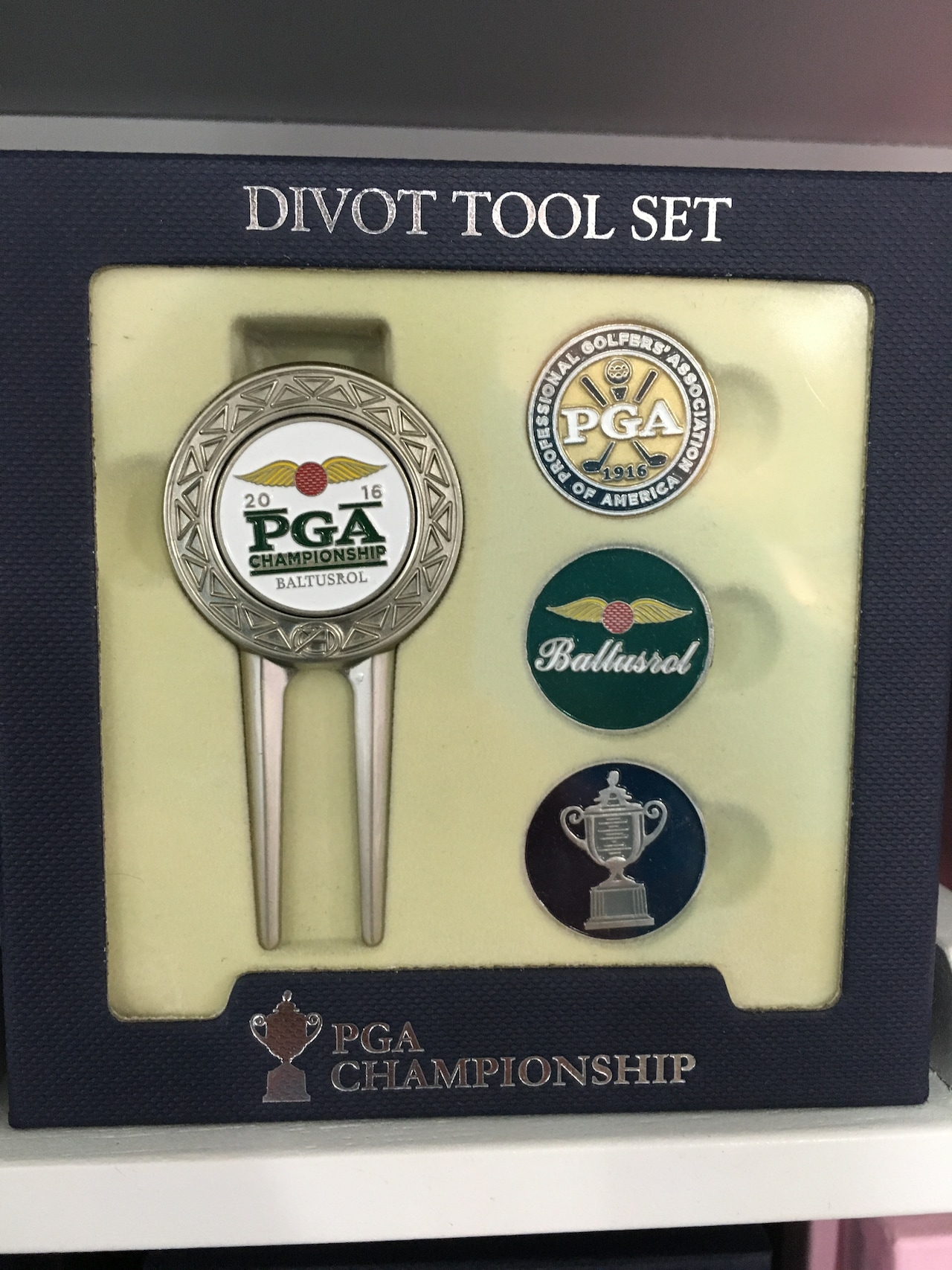 The best of the 2016 PGA Championship at Baltusrol merchandise tent | Golf Digest