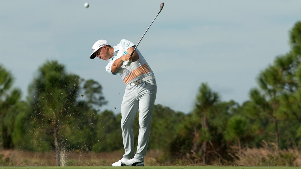 Rickie-Fowler-sept-driving-follow-through.jpg