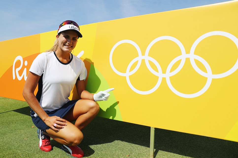 lexi-thompson-olympics-rio-sign-rings.jpg