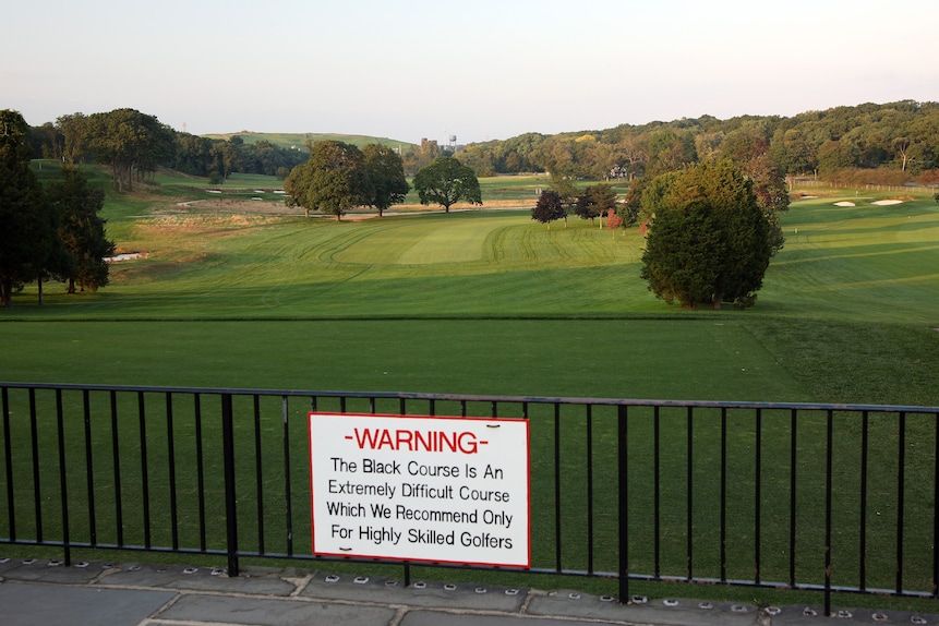 Warning sign, Bethpage Black