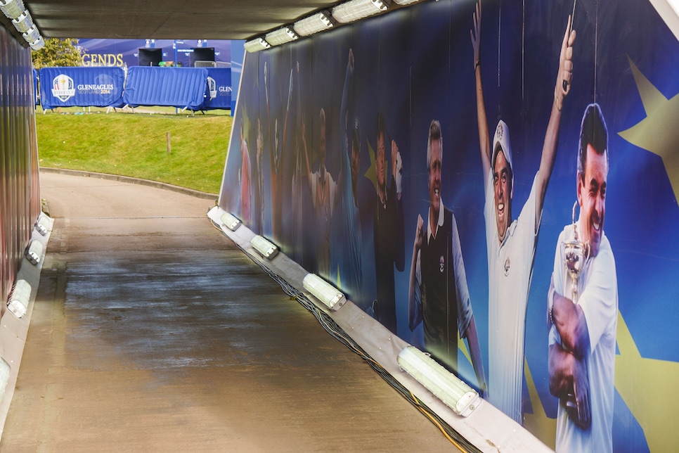 gleneagles-first-tee-tunnel-ryder-cup-2014.jpg