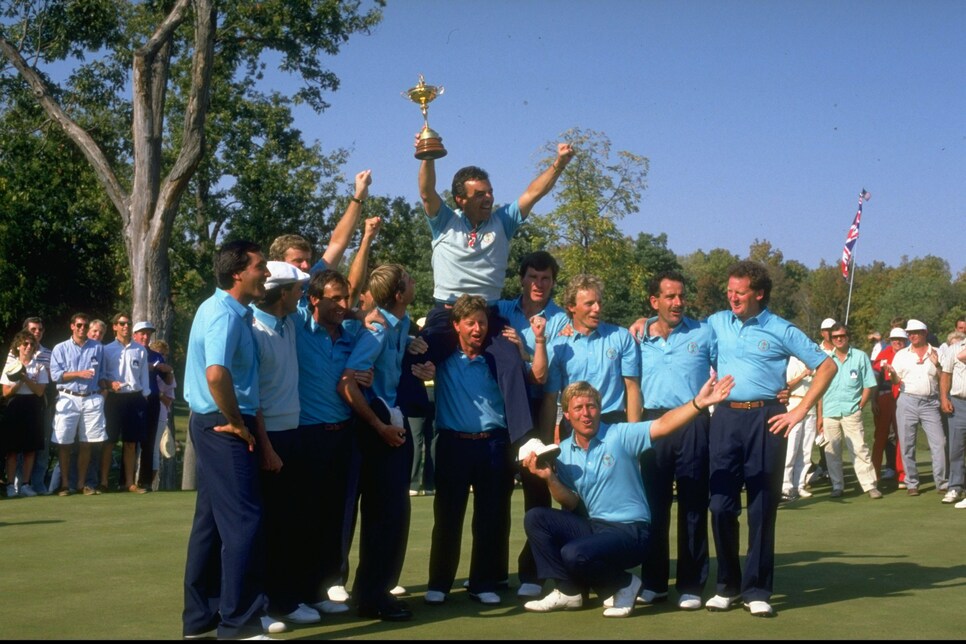 european-team-victorious-ryder-cup-1987-trophy.jpg