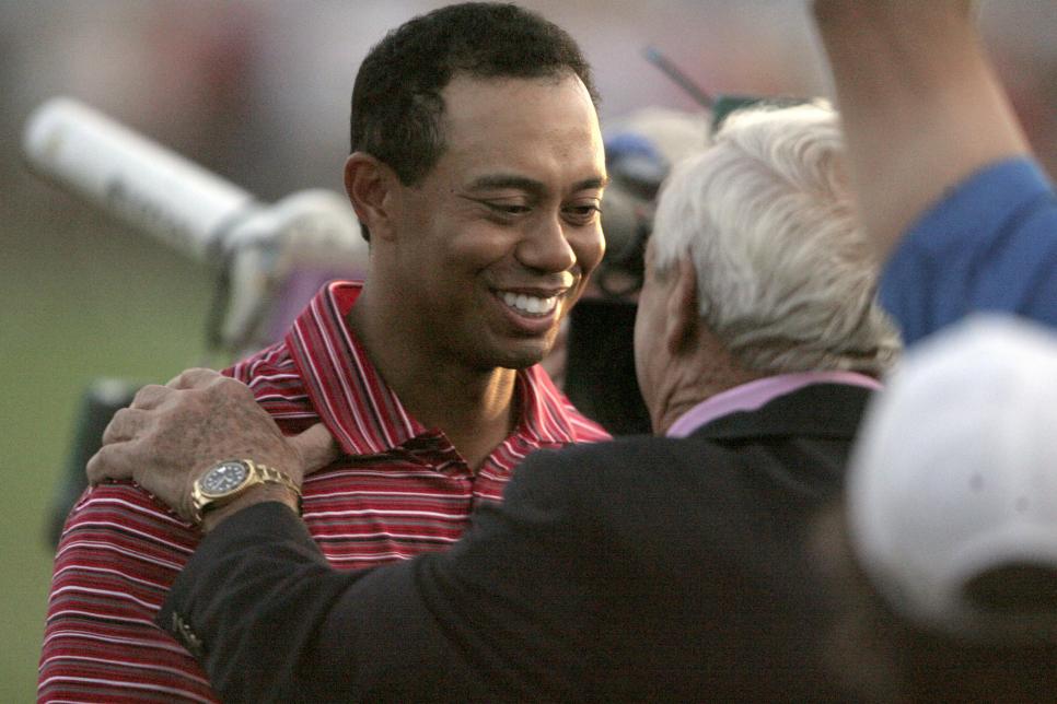 Tiger Woods Arnold Palmer.jpg