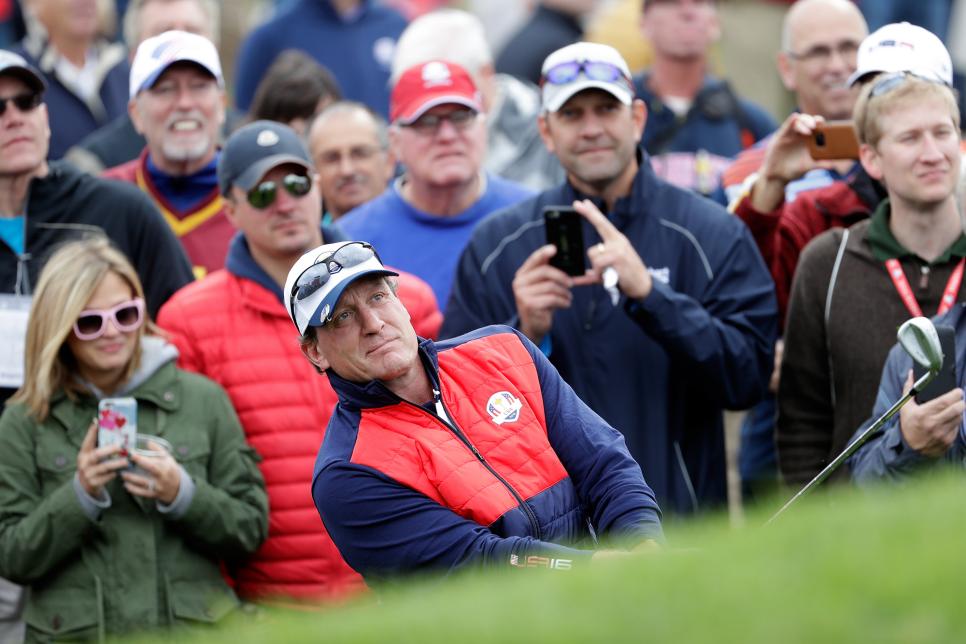 Ryder Cup Celebrity Matches American and European celebs scramble at