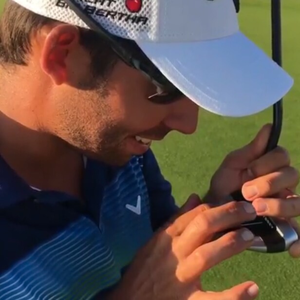 Watch Pablo Larrazabal threaten his putter by giving it 