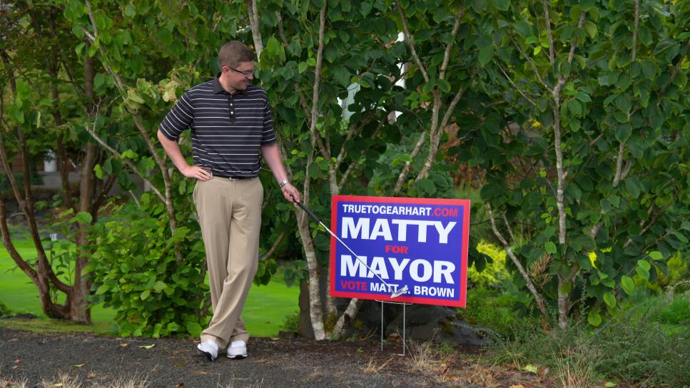 Matt Brown golf pro elected mayor.jpg