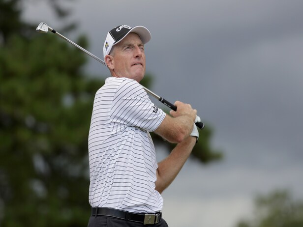 Watch Jim Furyk come agonizingly close to a hole-in-one | This is the ...