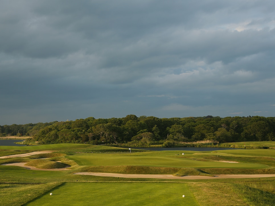 2017-08-national-golf-links-of-america-hole-6.jpg