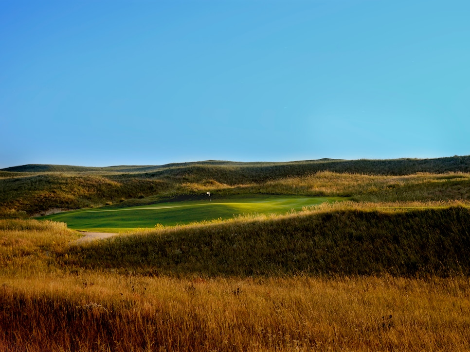 Sand Hills Golf Club, Courses