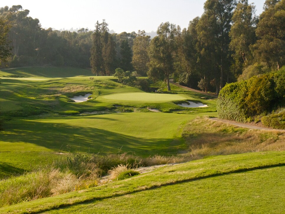 2017-23-Los-Angeles-CC-North-Course-hole-4.jpg