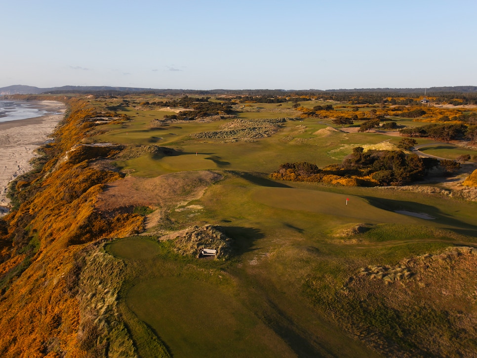 2017-36-Bandon-Dunes-Golf-Resort-Bandon-Dunes-course-hole-12-and-15-green-and-16-tee.jpg