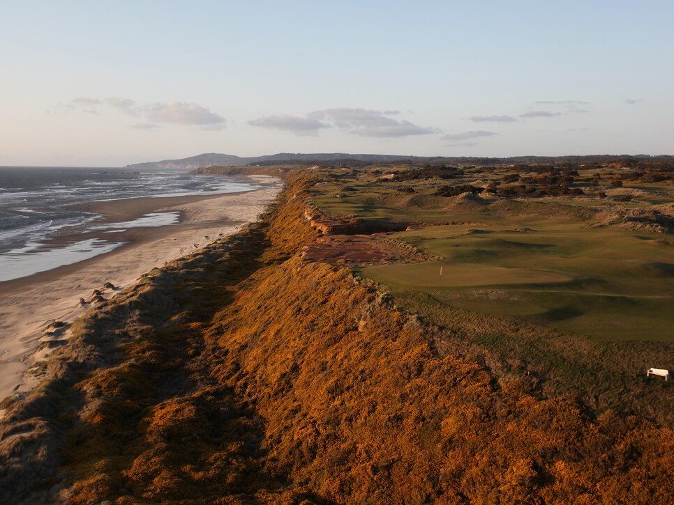 2017-36-Bandon-Dunes-Golf-Resort-Bandon-Dunes-course-hole-16.jpg