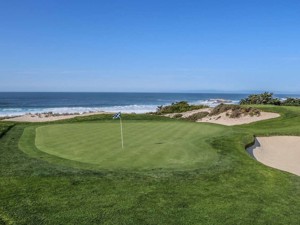 2017-49-Spyglass-Hill-GC-hole-3-Bird-Rock-in-background.jpg