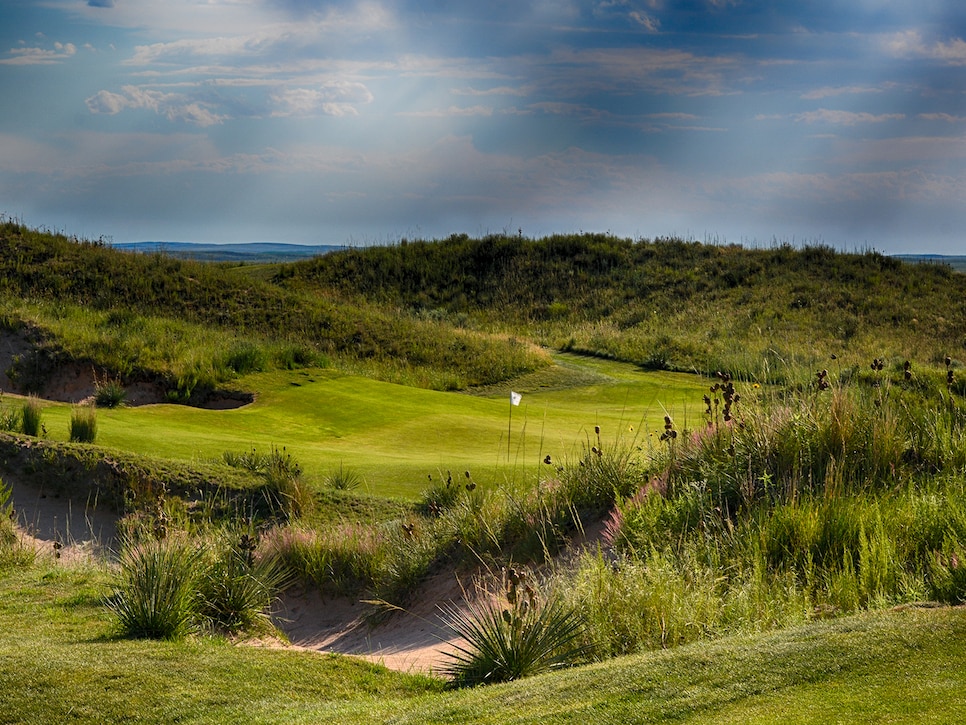 2017-50-Ballyneal-Golf-and-Hunt-Club-Hole-3.jpg