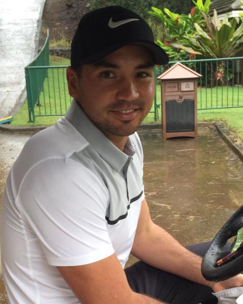 Rain doesn't douse good vibes as players return to action at Kapalua