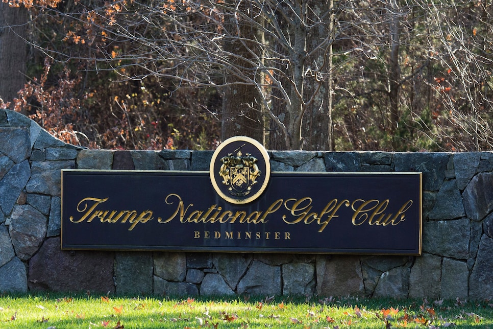 trump-national-bedminster-signage