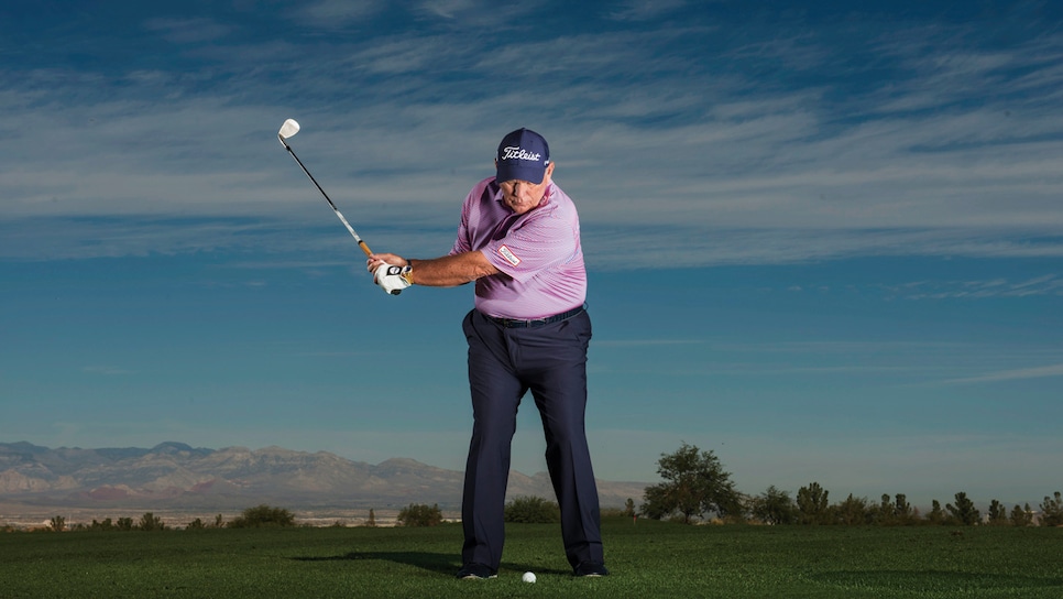 Butch-Harmon-pitch-shot-proper-wrist-hinge.jpg