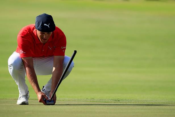 Bryson DeChambeau apologizes to the USGA for side-saddle putting ...