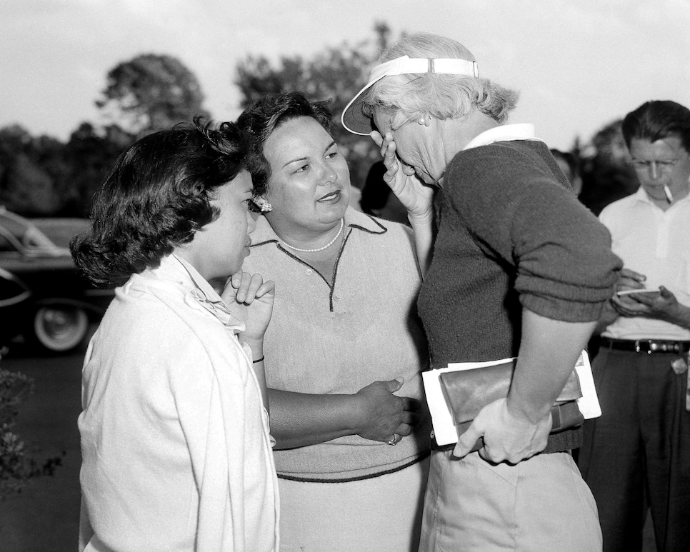 jackie-pung-betty-jameson-1957-us-womens-open.jpg