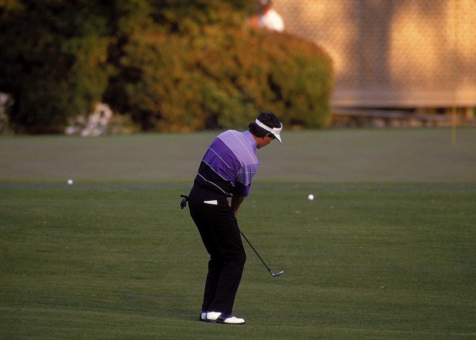 larry-mize-1987-masters-sequence-1.jpg