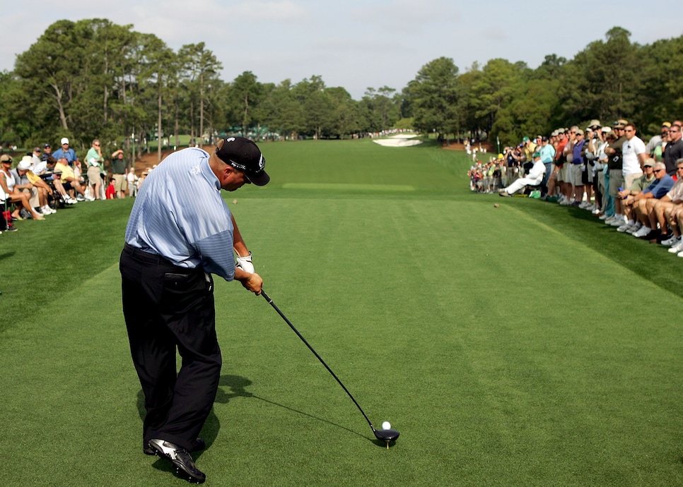 brett-wetterich-2007-masters-practice-round-1st-tee