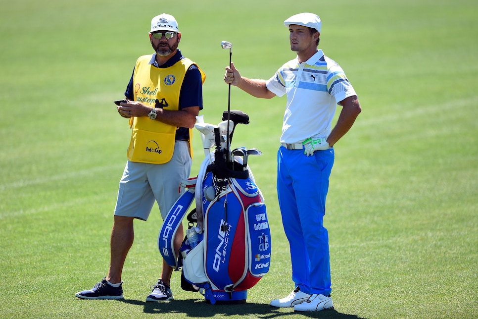 single-length-bryson-dechambeau-pulling-club-bag.jpg