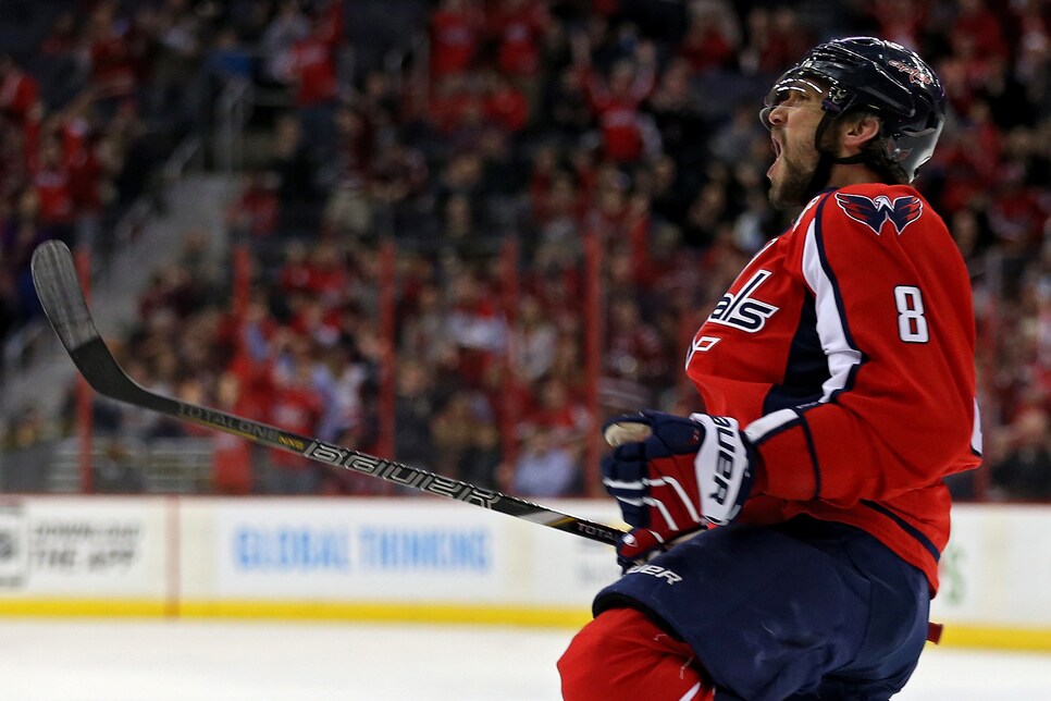 Carolina Hurricanes v Washington Capitals