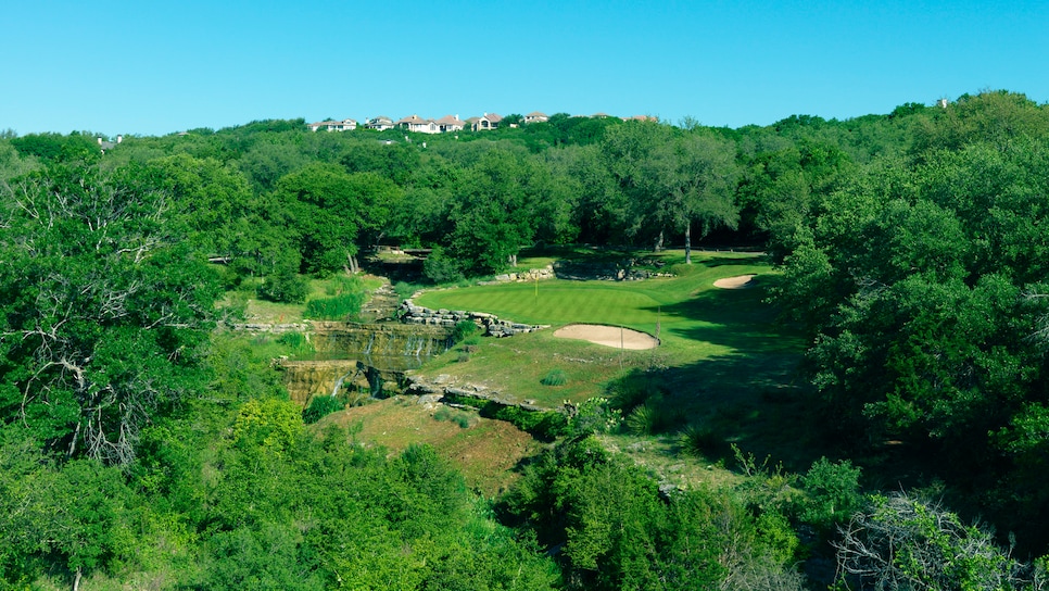 Omni-Barton-Creek-Fazio-Foothills-9th-hole.jpg