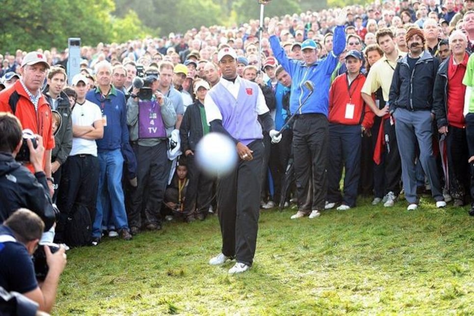 photobomb -- tiger woods cigar.jpg