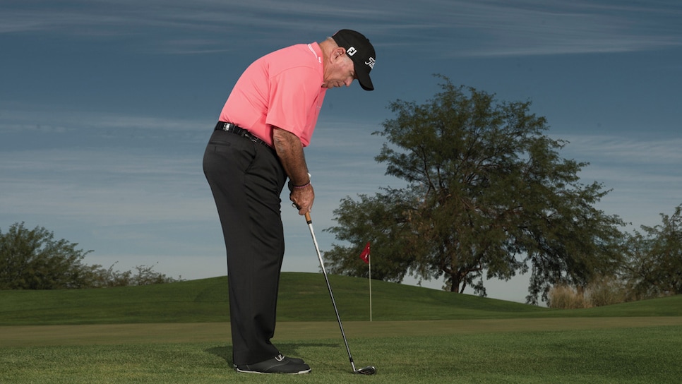 Butch-Harmon-correct-setup-chipping.jpg