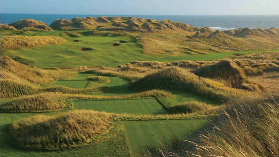 Trump-International-Golf-Links-Aberdeenshire-Scotland.jpg