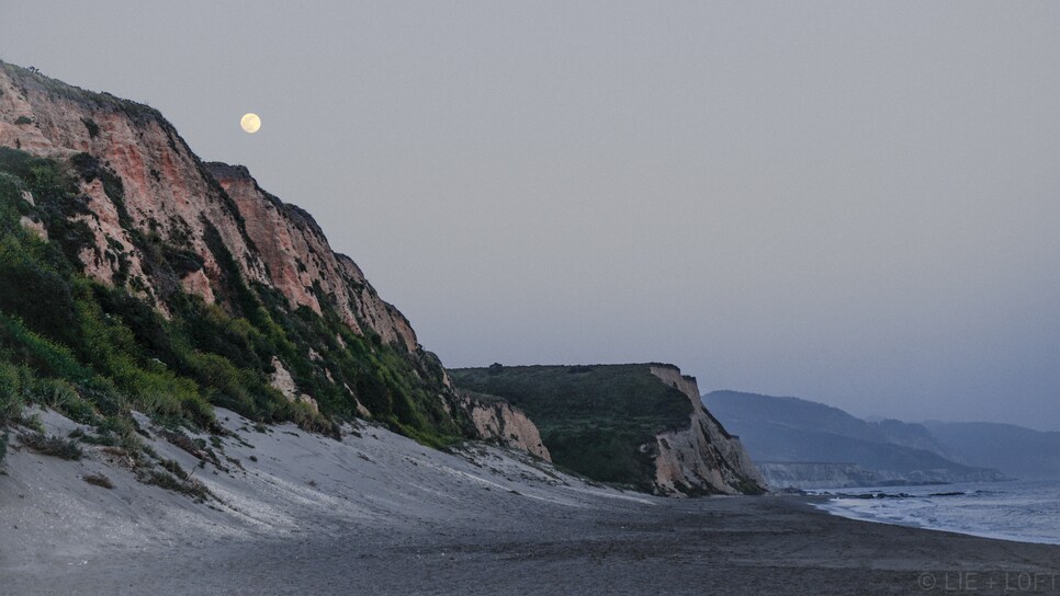 portland to pebble Point Reyes campsite full moon.jpg