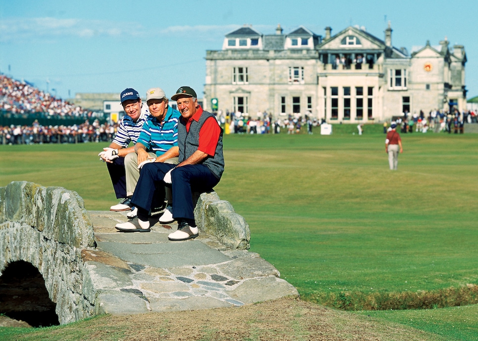 Roberto-De-Vicenzo-Tom-Watson-Jack-Nicklaus-St-Andrews.jpg