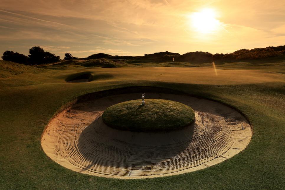 Royal-Birkdale-Golf-Club-Claret-Jug-par-3-hole-7.jpg