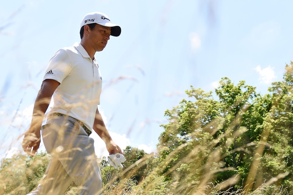 xander-schauffele-greenbrier-classic-walking-2017-sunday.jpg