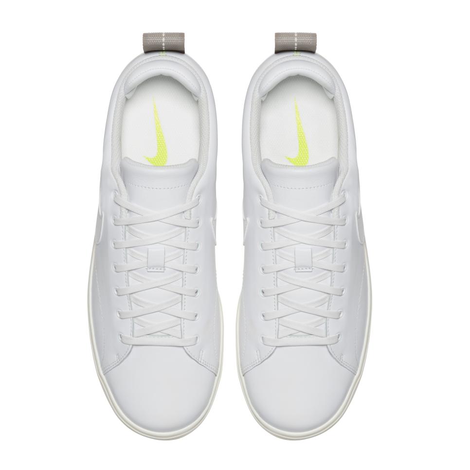 alias Origineel Berucht Nike's new tennis-inspired golf shoe is clean and sleek | This is the Loop  | Golf Digest