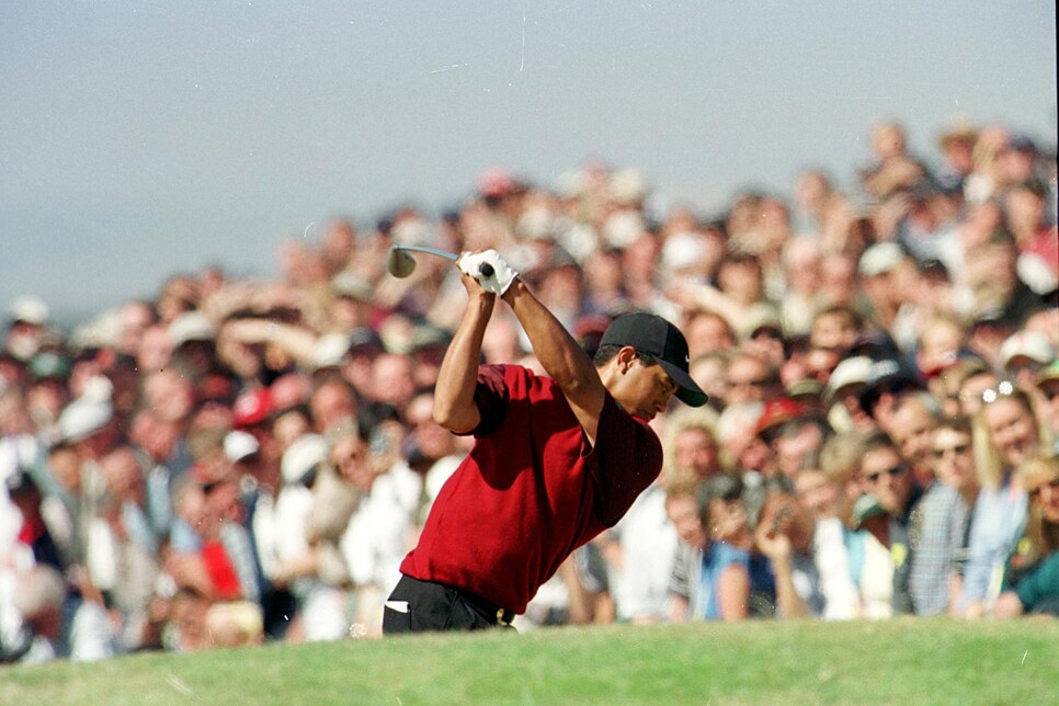 diaz-preview-tiger-woods-2000-british-open.jpg