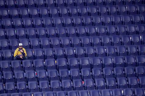 This Predators fan just suffered the worst sports nightmare imaginable