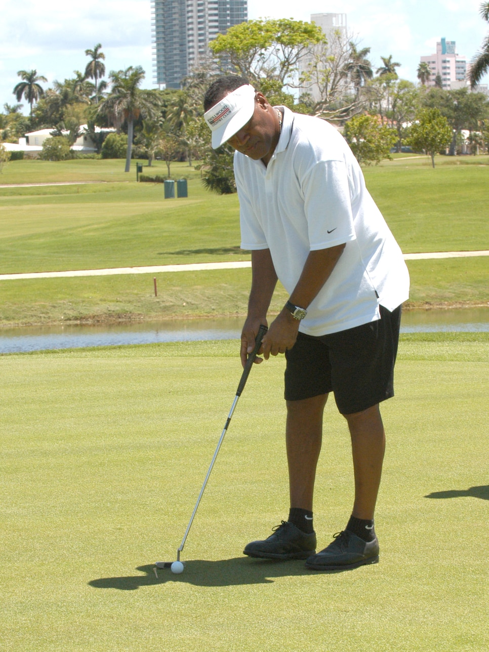 Oj Simpson putting on a glove - Playground