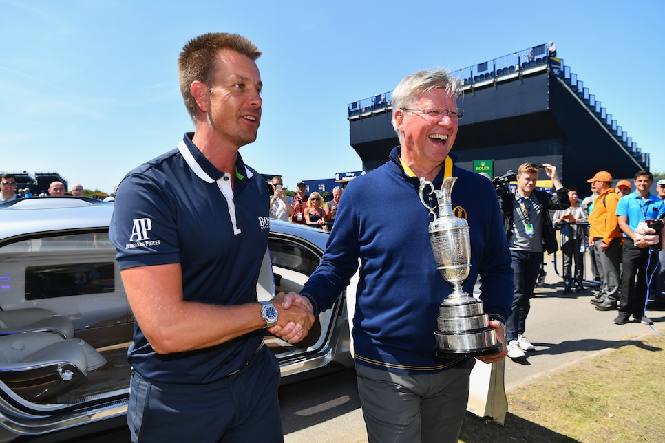 henrik-stenson-british-open-returning-claret-jug-2017-monday.jpg